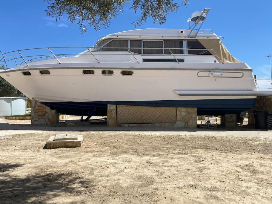 Vila Cuchi-Barco Morata de Tajuna Exteriér fotografie